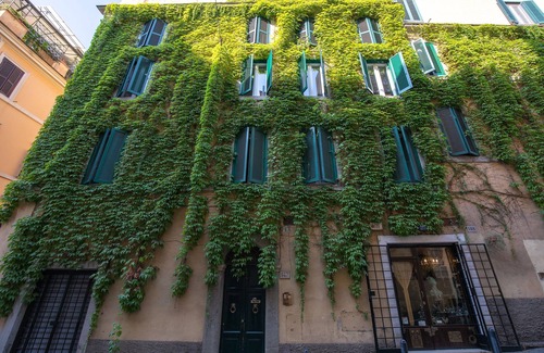 Monti Apartment | Rome As You Feel - Iconic Boschetto Apt.
