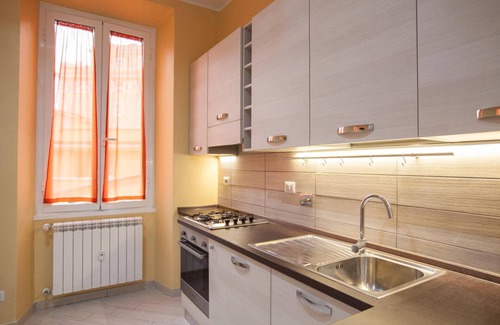 San Giovanni House | Rome Central Rooms Guest House o Affittacamere