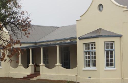 Graaff-Reinet House | Roode Bloem Farm House