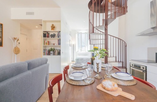 Como City Centre Apartment | Rooftop Nest in Como City Center by Rent all Como