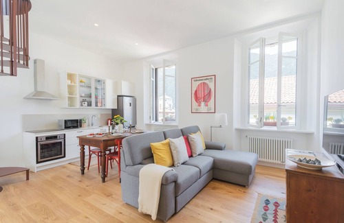 Como City Centre Apartment | Rooftop Nest in Como City Center by Rent all Como