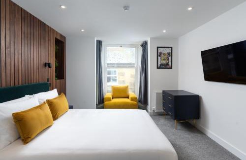 Marazion Apartment | Room 2 Hotel style Double bedroom in Marazion
