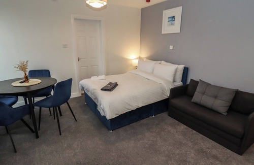 Blackpool Town Center Cottage | Room 6 Studio 2nd Floor