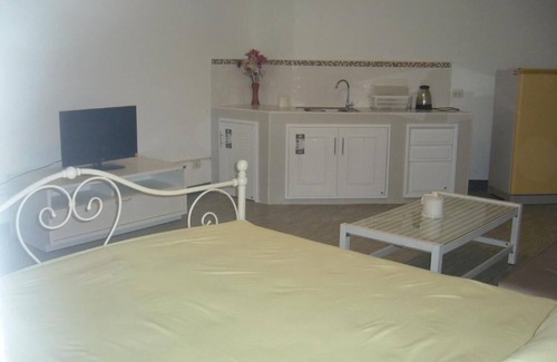 Ban Mai House | Room-chan Kim Don Mueang Guest House Tri