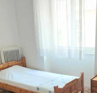 Athens House | Room for 2 in a dormitory 5' from metro