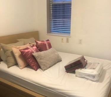 Kitsilano House | Room in a Quiet-comfy 3 bedroom-shared home on a tree lined street in Kits