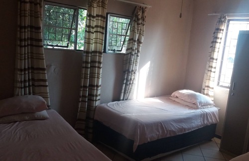 Lephalale House | Room in Guest Room - Comfy Room With Dstv and Aircon in Convenient Location