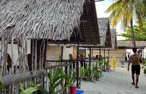 El Nido House | Room in Holiday Park - Camp on the Beach - Double Tent 2