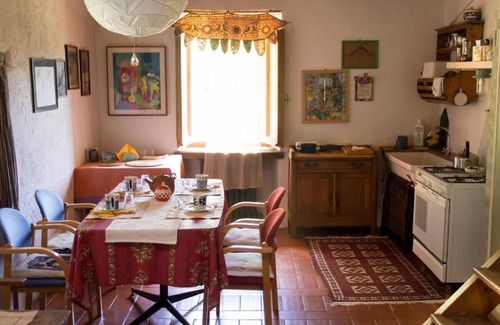 Montelovesco House | Room inside La Valle House