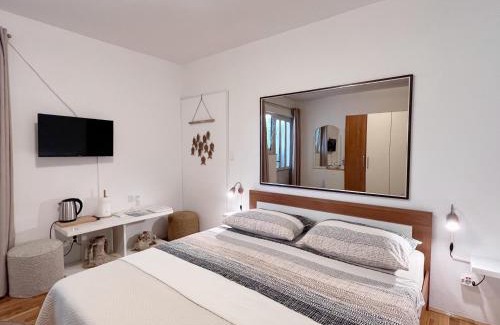 Krizna luka House | Room Tai - Spacious and Comfy with Private Terrace