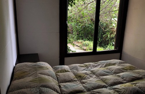Concon Bed & Breakfast | Room with private bathroom in a house with excellent ocean view, steps from the beach.