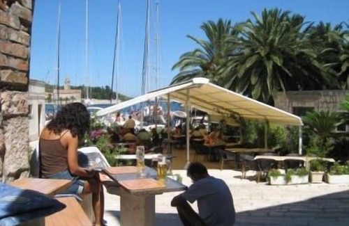 Vis Apartment | Rooms Nikola, (2700), Vis, hr