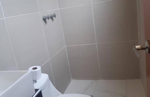 Primero de Mayo Apartment | Rosaelena B&B (E) private for families and friends