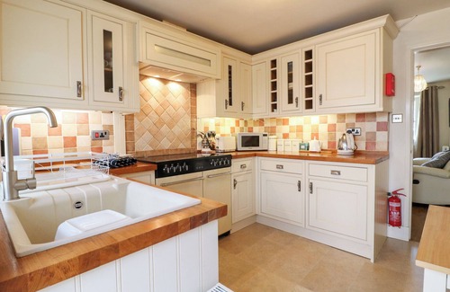 Hartington Cottage | Rose Cottage