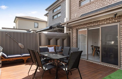 Rosebud House | Rosebud Beachside Gem