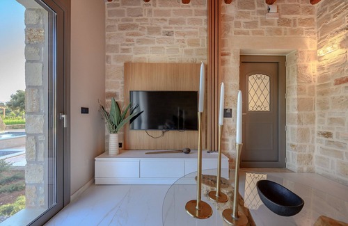 Prinos Villa | Rosemary villa,Huge private pool,Garden,Near beach