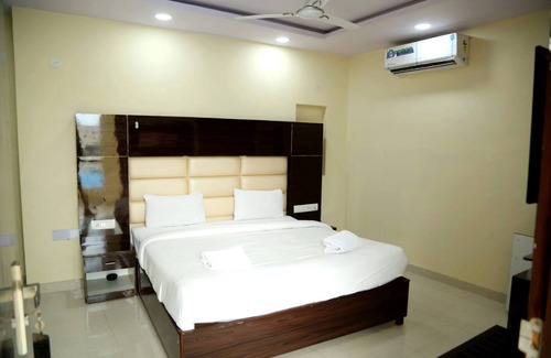 Amer Hotel | Roshan Haveli