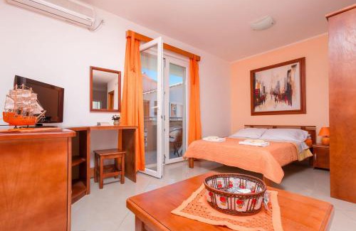 Tomicici Apartment | Rosic Apartments Tivat