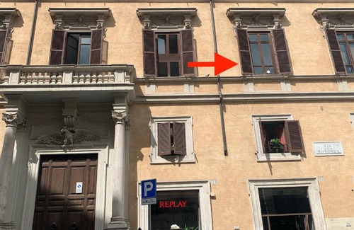 Rione VIII Sant'Eustachio Apartment | Rotonda 23 - Pantheon View