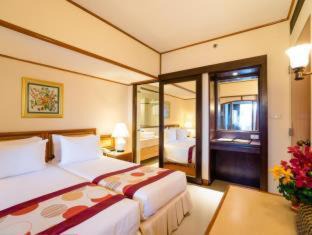 Pratumnak Hill Hotel | Royal Cliff Beach Terrace Pattaya