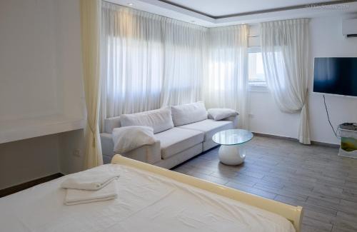 Netanya Apartment | Royal Lea Apartmens