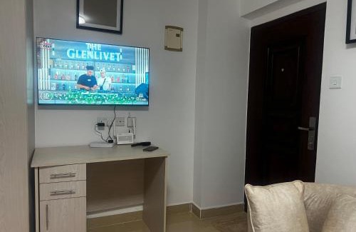 Nairobi West Apartment | Royal Place by V