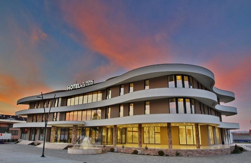 Cacak Hotel | Royal Residence