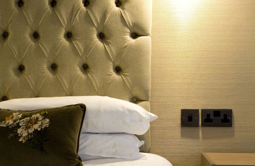 Dolgellau Hotel | Royal Ship Hotel