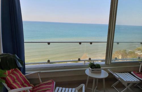 Netanya Apartment | Royal suite with sea view- private jaccuzi-Also suitable for orthodox people
