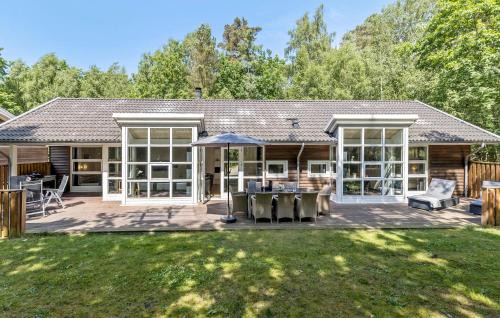 Hasle House | Rubinsøen Skovhuse