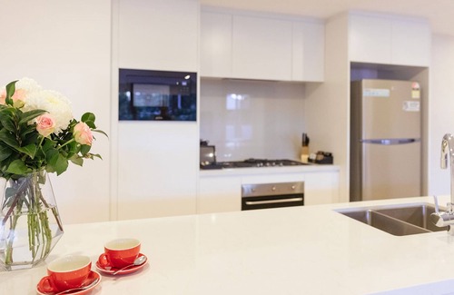 Surfers Paradise Apartment | Ruby Gold Coast by CLLIX