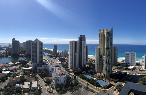 Surfers Paradise Apartment | Ruby Gold Coast by CLLIX