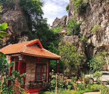 Hoa Lu Hotel | Ruby Homestay