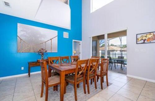 Crystal Cove House | Ruby Reds Escape