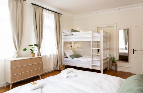 Baiersbronn Apartment | Ruhestein Quartier - Charaktervolle Wohnung perfekt für Gruppen und Familien, ideal gelegen nahe der Gartenschau und dem Bhf, bestens geeignet für entspannte als auch akitve Aufenthalte in malerischer Umgebung
