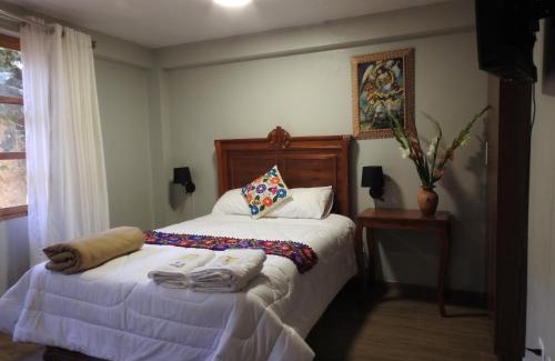 Ollantaytambo Bed & Breakfast | Rumi Wasi Inn Ollantaytambo