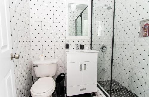 Runaway Bay Apartment | Runaway Bay Gem Suite
