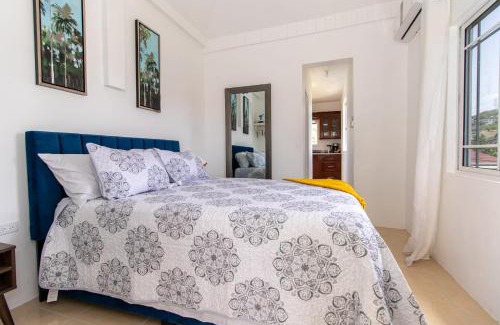 Runaway Bay Apartment | Runaway Bay Gem Suite