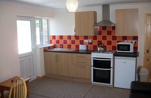 Redruth House | Rural, relaxing accommodation with tranquil scenery