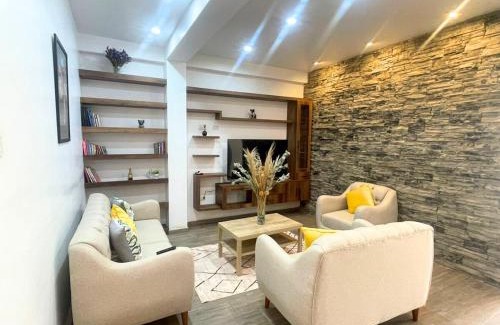 Urubamba House | Rural Retreat with Charming Patio 2 Bedrooms