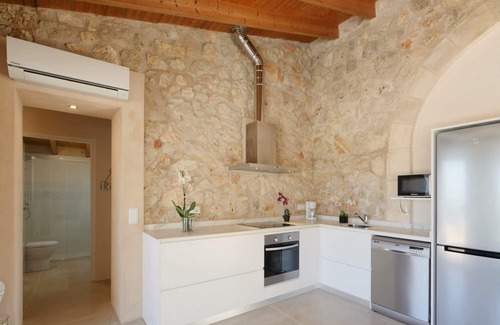 Muro Villa | Rural Villa Torradeta with Infinity Pool, Garden, Terrace, A/C & Wi-Fi