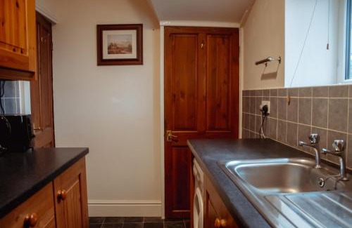 Otley House | Rustic Cottage in Heart of Town