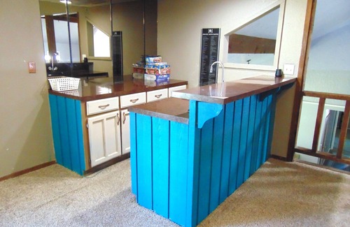 Broken Arrow House | Rustic Harp