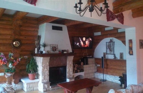 Predeal Cabin | Rustic House