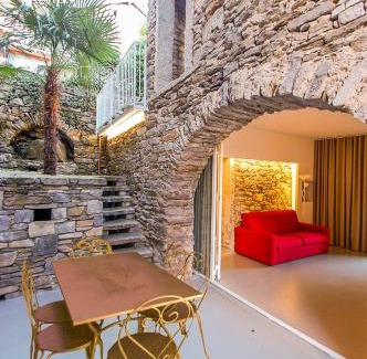 Ghiffa Apartment | Rustico Moderno