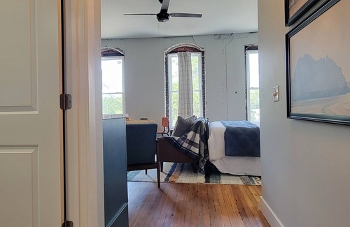 Laurel Condo | Ruth at the Laurel Lofts
