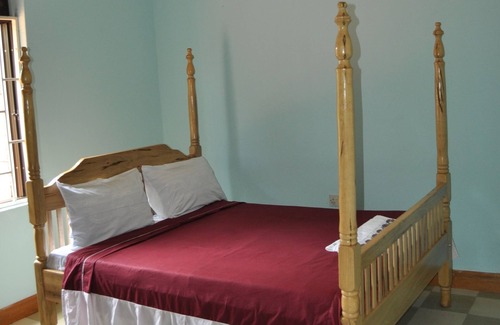 Jinja House | Rydges Accomodations