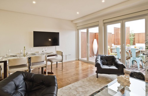 Sao Bento Apartment | São Bento Terrace Apartment (C105)