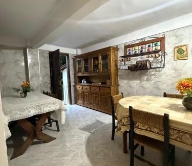 Barreira House | Sítio com piscina e churrasqueira