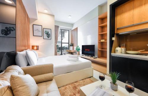 Bach Dang Riverside Apartment | S Lux Apartment